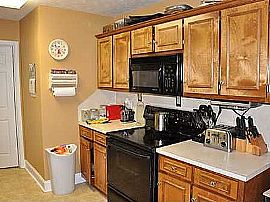  Beautiful 4 Bedroom 2 Bath 1704 Sq Ft House. in Fort Mitchell, AL (Photo 3 of 5)