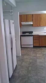 Two Large Bedrooms and An Office/den For Rent in Salt Lake City, UT (Photo 4 of 9)