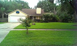 3 Bedroom, 2 Bath. Pool Home  in Lake Mary, FL