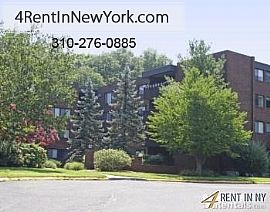 Welcome to Stonegate Apartments. Parking Available in Middletown, CT (Photo 8 of 9)