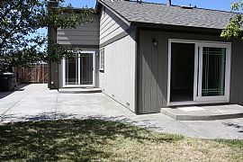 Updated Luxury Home in Suisun City, CA (Photo 9 of 12)