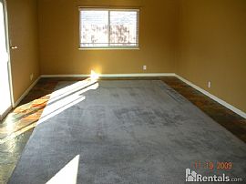  This 3 Bdrm, 2 Bath Home Has Been Updated/remodeled in Roseville, CA (Photo 5 of 8)