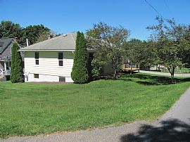 Ranch Home in Johnstown, PA (Photo 3 of 4)