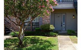 Beautifully Updated Condo in Carrollton, TX