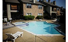 Beautifully Updated Condo in Carrollton, TX (Photo 12 of 12)