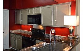 Beautifully Updated Condo in Carrollton, TX (Photo 8 of 12)