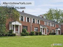 Welcome to Woodland Village Townhouses, Where Qual in Hartford, CT