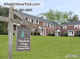 Welcome to Woodland Village Townhouses, Where Qual in Hartford, CT (Photo 6 of 9)