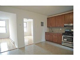 Fully Renovated 1 Bedroom House For Rent in Brooklyn, NY