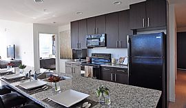 Downtown Luxury High Rise Apartments in Milwaukee, WI (Photo 6 of 9)
