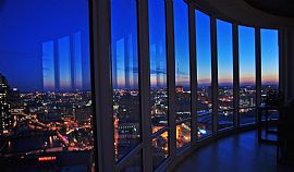 Downtown Luxury High Rise Apartments in Milwaukee, WI (Photo 9 of 9)