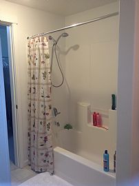 Gorgeous New 2 Bedroom/1 Bath W/balcony in Beaverton, OR (Photo 5 of 9)