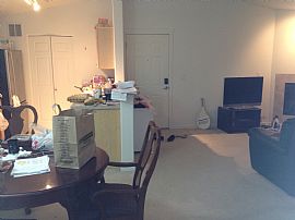 Gorgeous New 2 Bedroom/1 Bath W/balcony in Beaverton, OR (Photo 6 of 9)