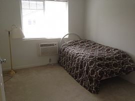 Gorgeous New 2 Bedroom/1 Bath W/balcony in Beaverton, OR (Photo 8 of 9)