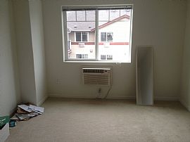 Gorgeous New 2 Bedroom/1 Bath W/balcony in Beaverton, OR (Photo 9 of 9)