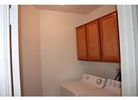5 Beds/3baths 2300 Sft Home Looking For Long Term Tenant!  in Las Vegas, NV (Photo 4 of 10)