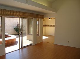 3 Br 2 Ba 1750 Ft^2 in Camarillo, CA (Photo 5 of 12)