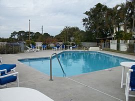 Shared Townhouse Rental in Merritt Island, FL (Photo 7 of 8)