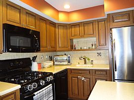 Condo For Rent at Lincoln Park, New Jersey in Lincoln Park, NJ (Photo 7 of 7)