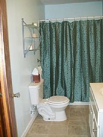 Cute 2 Bedroom, 2 Bath Starter Home in Collinsville in Collinsville, IL (Photo 2 of 3)