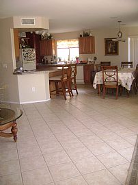 New Carpet/paint 4bed-3baths-Pool-Cul De Sac in Gilbert, AZ (Photo 10 of 11)