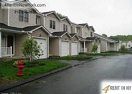 Apartment For Rent in Manchester For 1495. in Buckland, CT