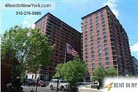 Apartment in Quiet Area, Spacious with Big Kitchen in Castle Point, NJ (Photo 8 of 8)