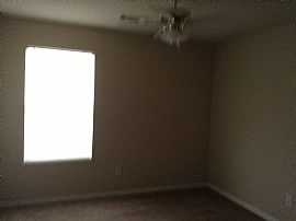 5 Bedroom/ 3 Bath Steal in Houston, TX (Photo 8 of 10)