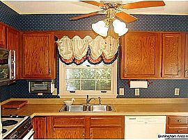 A Wonderful Location For Main Level Living in Vestavia. in Vestavia, AL (Photo 4 of 8)