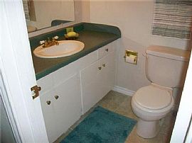 North Park Hill Denver 2 Bed Private House in Denver, CO (Photo 2 of 5)