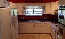  Spacious 3bedroom 2bath House with Fenced-In Backyard! in Richmond, VA