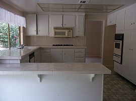 Highland Hills View Home in Highland, CA (Photo 4 of 5)