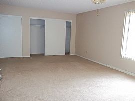 Highland Hills View Home in Highland, CA (Photo 5 of 5)