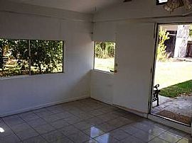 Large 3bedroom/2baths with Beautiful Kitchen in Sacramento, CA (Photo 2 of 11)