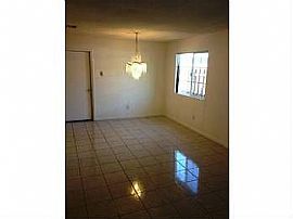 Large 3bedroom/2baths with Beautiful Kitchen in Sacramento, CA (Photo 3 of 11)