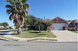 Great 3bedr/2bths with 2garage in a Quiet Ridgestone in San Antonio, TX (Photo 10 of 10)