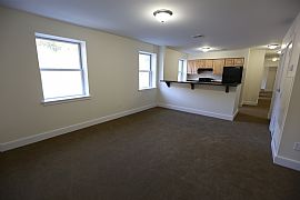 Two Bedroom Apt in Branford, CT (Photo 2 of 7)