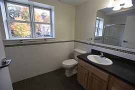 Two Bedroom Apt in Branford, CT (Photo 4 of 7)