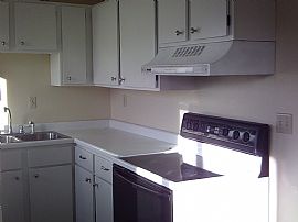 $995.00/ 3br - 1666ft² - Split Level Home For Rent (stratmoor  in Colorado Springs, CO (Photo 6 of 7)