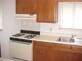 Auburn West Apartments and Townhomes in Speedway, IN (Photo 4 of 5)