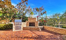 Move-In Ready Highly Upgraded View Home in Prime Cul-De-Sac  in San Clemente, CA (Photo 3 of 9)