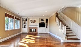 Move-In Ready Highly Upgraded View Home in Prime Cul-De-Sac  in San Clemente, CA (Photo 4 of 9)