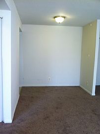 2 Bedroom Apartment Homes in Baltimore, MD (Photo 8 of 9)