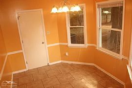 Full Brick, 3 Bedrooms, 3 Bath, Living Room, Dining Room in Huntsville, AL (Photo 2 of 9)