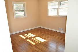 3 Br, 2ba Brick Ranch Near S. Cobb High in Mableton, GA (Photo 10 of 12)