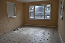 3 Br, 2ba Brick Ranch Near S. Cobb High in Mableton, GA (Photo 9 of 12)