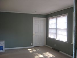 Outstanding 3b Home Available Now in Overland, MO (Photo 1 of 12)