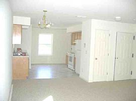 Up-Scale, Open-Living Style, New Construction in Stroudsburg, PA (Photo 3 of 6)