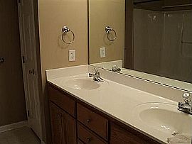 House For Rent in The Heart of Fuquay in Fuquay Varina, NC (Photo 10 of 10)