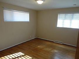 Spacious 3bedroom 2baths Brick Home in Englewood, CO (Photo 7 of 10)